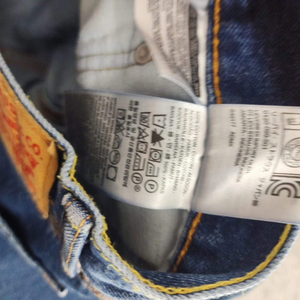 Levi's 505 Blue Straight Leg Regular Fit Denim Jeans Mens 35x32 - Picture 6 of 6